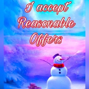 Happy Holidays! Let’s put goodies under the tree 🌲